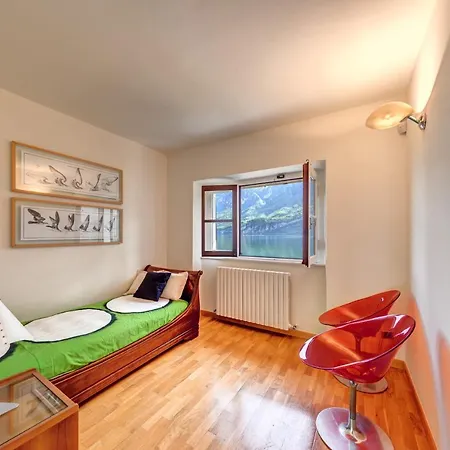 Il Cigno Lakeside Villa